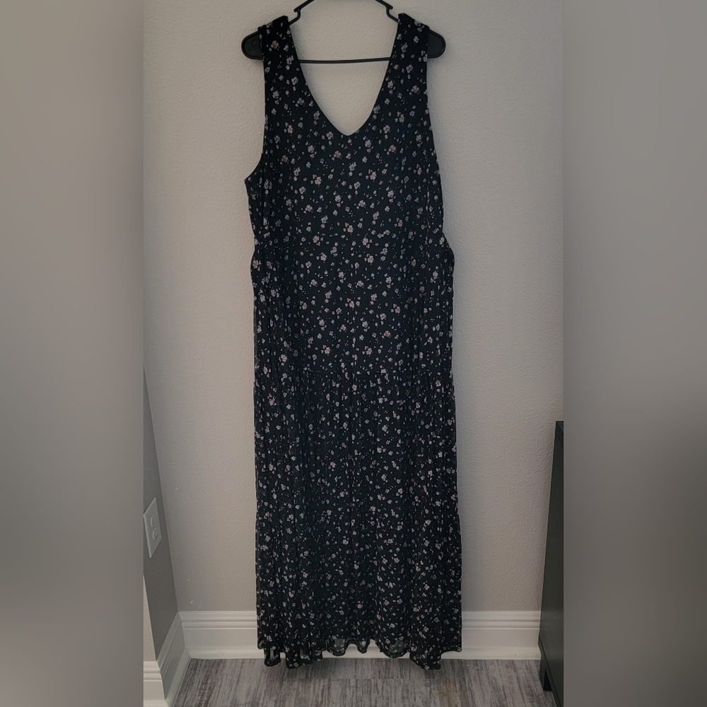 Torrid Flowy Floral Mesh Maxi Dress - Picture 4 of 8